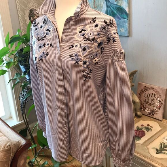 Halogen Blue White Striped Embroidered Shirt Sz XS - Picture 5 of 9